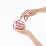 Kérastase Chroma Absolu Masque Filler – aplikacja maski z opakowania