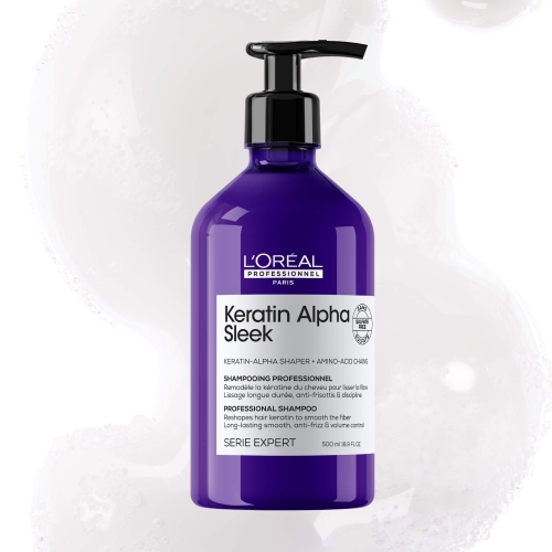 Keratin Alpha Sleek szampon 500 ml na tle kremowej piany