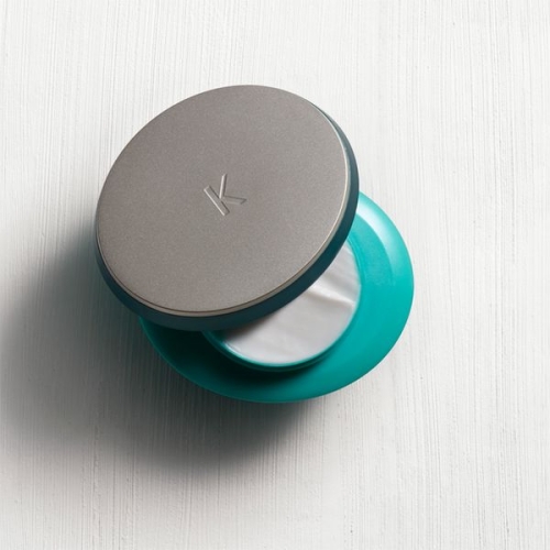 Maska Kérastase Résistance Extentioniste 200 ml widok od góry z odkręconym srebrnym wieczkiem i widoczną konsystencją.